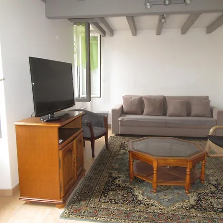 T3 Duplex Proche Cote Des Basques B256 *